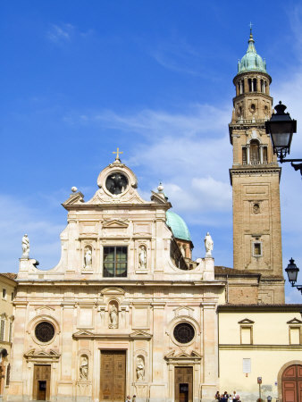 St. Giovanni Square and St. Giovanni Church, Parma, Emilia Romagna, Italy, Europe