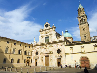 St. Giovanni Square and St. Giovanni Church, Parma, Emilia Romagna, Italy, Europe