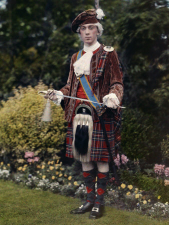 Man Imitates Bonnie Prince Charlie Who Besieged Carlisle in 1745