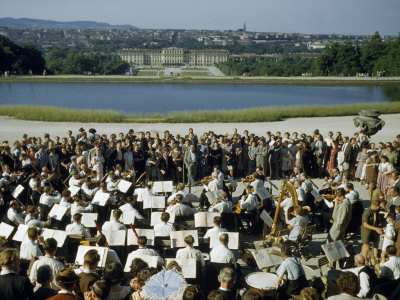 Vienna Symphony Orchestra Performs in Schonbrunn Palace Gardens