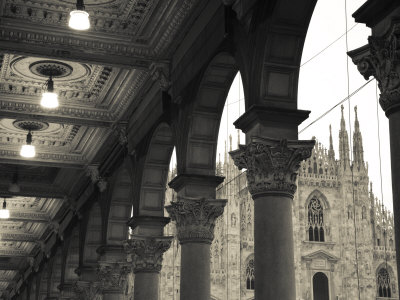 Lombardy, Milan, Piazza Del Duomo, Duomo, Cathedral, Dawn, Italy