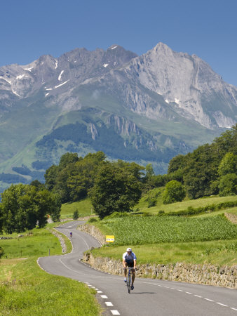 Cyclists, Grange Sous La Neige, Midi-Pyrenees, France
