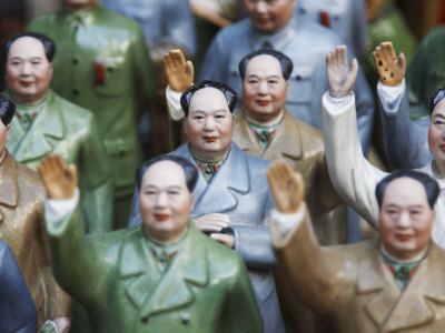 Figurines of Chairman Mao at Antiques Shop, Sheung Wan, Hong Kong Island, Hong Kong, China, Asia