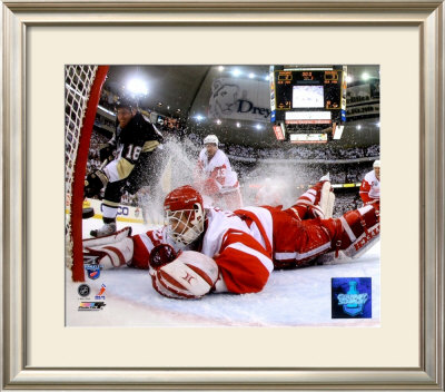 Chris Osgood in Game 6 of the 2008 NHL Stanley Cup Finals; Action #25 Poster