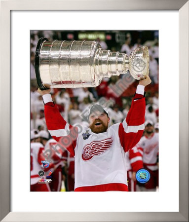 Kris Draper with the Stanley Cup, Game 6 of the 2008 NHL Stanley Cup Finalsl; #33