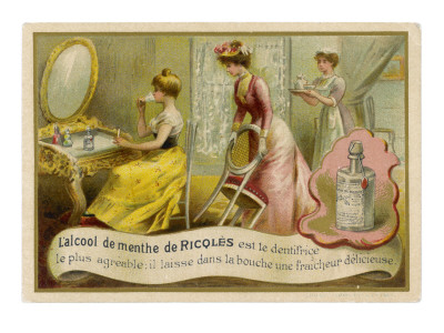 Cleaning Teeth with Ricole