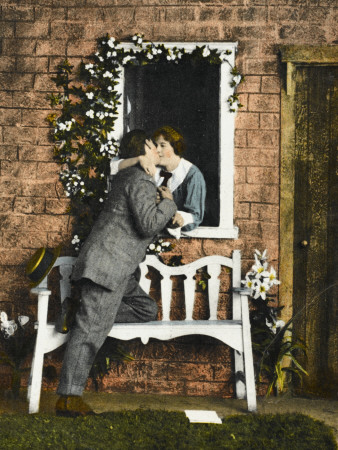 Parting Kiss through a Window 1905