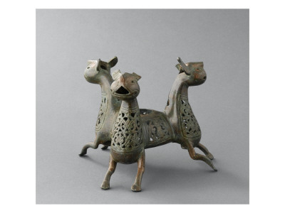 Incense Burner or Torch-Bearer for Protomées Lions