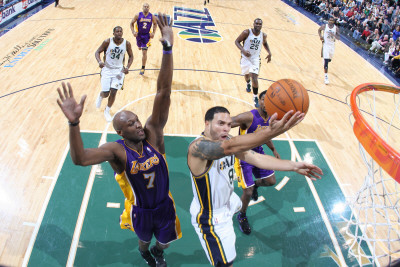 Buy Los Angeles Lakers v Utah Jazz: Deron Williams and Lamar Odom at AllPosters.com
