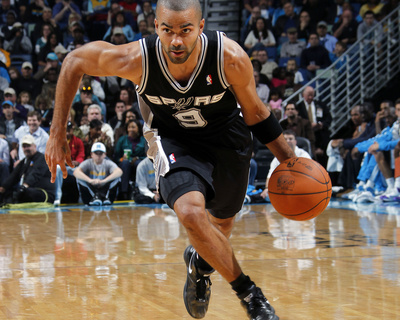 San Antonio Spurs v New Orleans Hornets: Tony Parker Poster