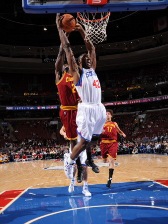 Cleveland Cavaliers  v Philadelphia 76ers: Elton Brand and J.J. Hickson