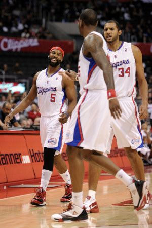 San Antonio Spurs v Los Angeles Clippers: Baron Davis, Brian Cook and Rasual Butler