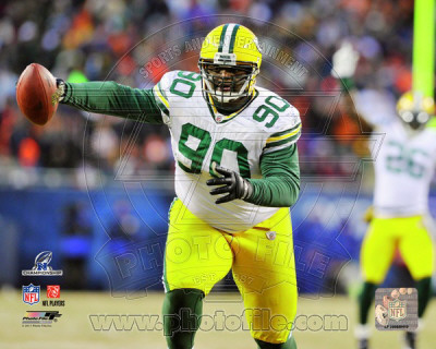 Buy B.J. Raji 2010 NFC Championship Game Touchdown at AllPosters.com