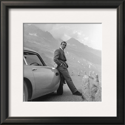 James Bond: Aston Martin