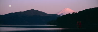 Lake Ashinoko, Mt Fuji, Hakone, Kanagawa Prefecture, Japan