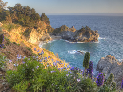 Mcway Falls at Julia Pfieffer Burns State Park Near Big Sur, California, USA