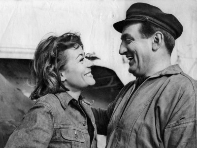 Annie Girardot and Lino Ventura: Le Bateau D