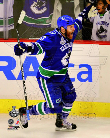 Buy Vancouver Canucks - Raffi Torres at AllPosters.com