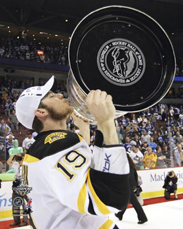 Boston Bruins - Tyler Seguin w/ Stanley Cup