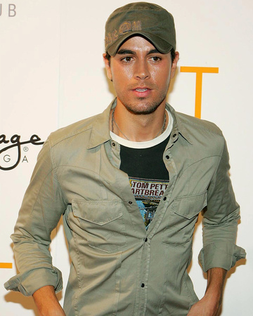 Enrique Iglesias - Buy this photo at AllPosters.com