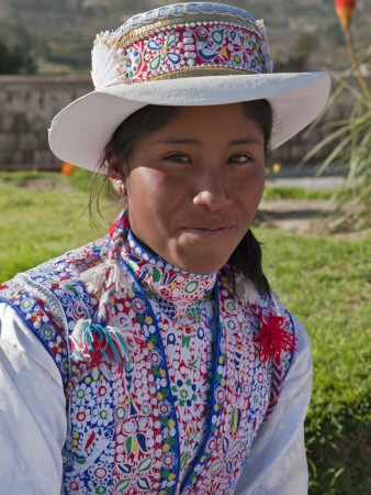Colca Canyon Yanque woman Peru