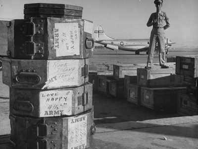 Giving Movie Film Top Priority in Shipping, to Boost Moral in the Soldiers