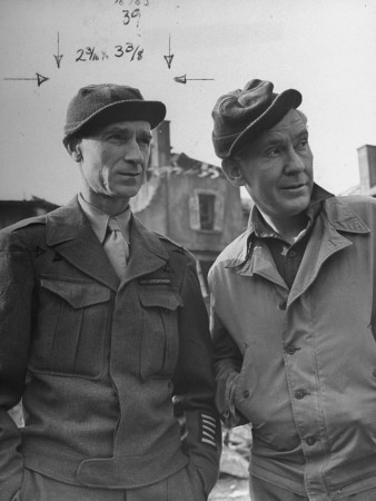 Journalist Ernie Pyle with Burgess Meredith