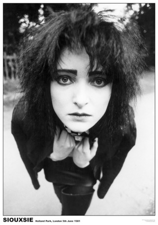 Siouxsie-Holland Park June 81