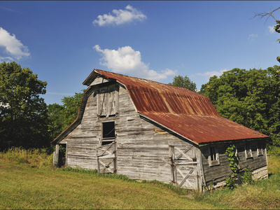 A 100-Year-Old Barn Sits Along Historic Maple Grove Road
