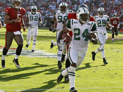 Buy Jets Buccaneers Football: Tampa, FL - Darrelle Revis at AllPosters.com