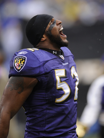 Buy Broncos Ravens Football: Baltimore, MD - Ray Lewis at AllPosters.com
