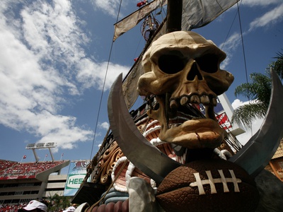 Buy Cowboys Buccaneers Football: Tampa, FL - The Pirate Ship at AllPosters.com