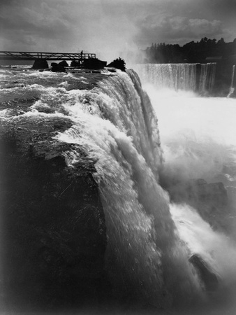 Man on Boardwalk at Horseshoe Falls
