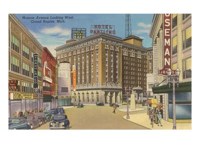 Monroe Avenue, Grand Rapids, Michigan