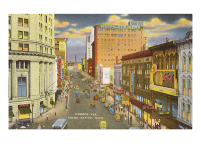 Monroe Avenue, Grand Rapids, Michigan