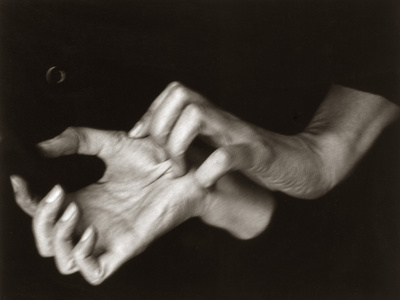 Buy Georgia O'Keeffe (1887-1986) at AllPosters.com