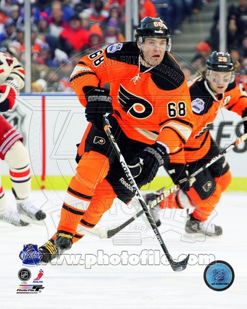Buy Jaromir Jagr 2012 NHL Winter Classic Action at AllPosters.com