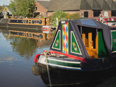 The Worcester and Birmingham Canal at Tardebigge Canal Village in Worcestershire, the Midlands, Eng