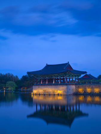 Korea, Gyeongsangbuk-Do, Gyeongju, Anapji Pond