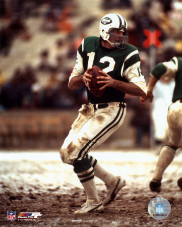 Joe Namath - preparing to pass - &copy;Photofile