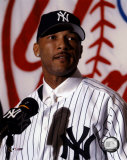 Gary Sheffield - '03 Press Conference (Yankees) &copy;Photofile