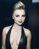 Izabella Miko