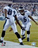 Terrel Owens/ Donavan McNabb  '04/'05 slapping hands &copy;Photofile