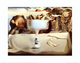 Apparition of a Face and Fruit Dish on a Beach, c.1938