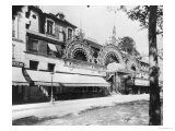 Buy The Concert De Trianon in Paris, 84 Boulevard Rochechouart, September 1900 at AllPosters.com