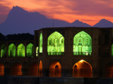 Khaju Bridge, Built in 1650 by Shah Abbas, Esfahan, Esfahan, Iran