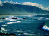 Surf with Mountains in Background, Near Greymouth, Greymouth, New Zealand