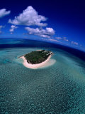 Buy Aerial of Heron Island on the Great Barrier Reef, Queensland, Australia at AllPosters.com
