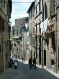 Buy Via San Caterino, off Costa San Antonio, in Oca District of Siena, Tuscany, Italy at AllPosters.com