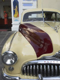 Old Buick Car in Front of Entrance to the City Palace Hotel, Old City, Udaipur, India